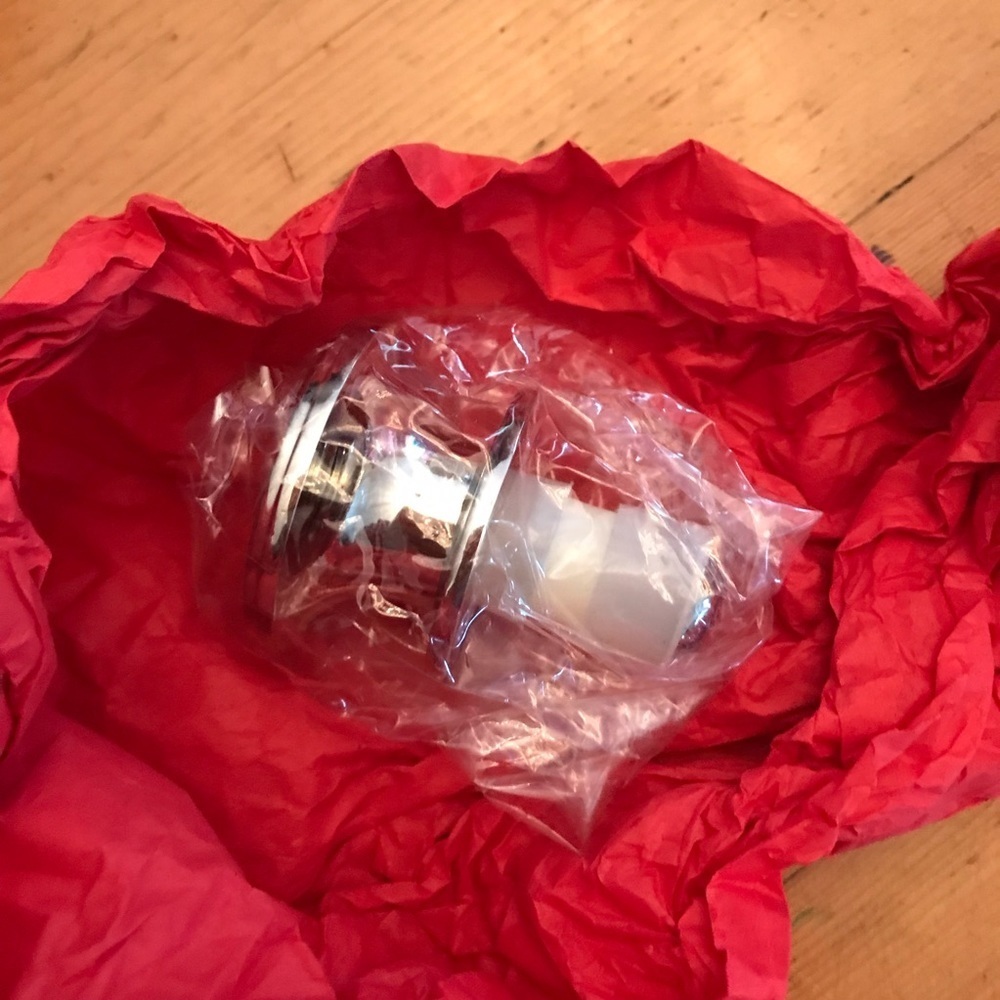 🍷”Queen of Merlot” Wine Stopper - Picture 7 of 7